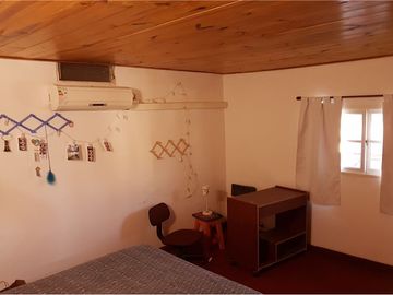 VENTA CASA 6 AMBIENTES CON PILETA QUINCHO EN PILAR