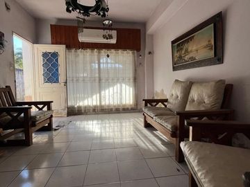 VENTA CASA 3 AMBIENTES ITUZAINGO NORTE/APTO CRED