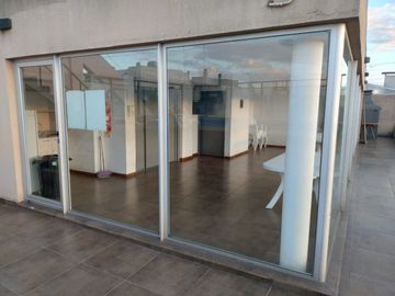 VENTA MODERNO y EXCELENTE 2 AMB- EDIF. CATEGORIA