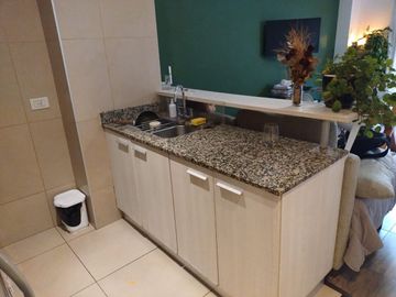 VENTA MODERNO y EXCELENTE 2 AMB- EDIF. CATEGORIA