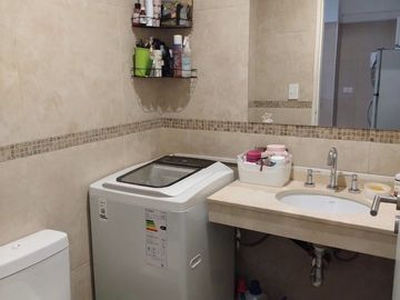 VENTA MODERNO y EXCELENTE 2 AMB- EDIF. CATEGORIA