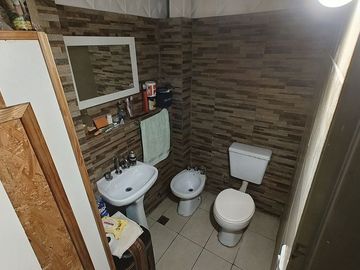 OPORTUNIDAD VENTA DEPTO 4 AMB/TERRAZA PARRILLA/LUZ