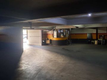 VENTA COCHERA FIJA CON SEGURIDAD 24HS