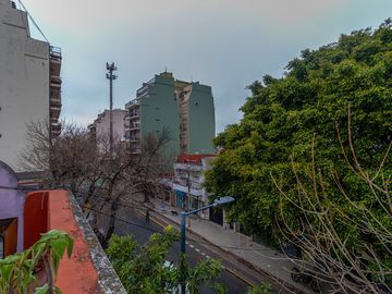 Ph 4 ambientes c/terraza s/expensas V. Gral Mitre