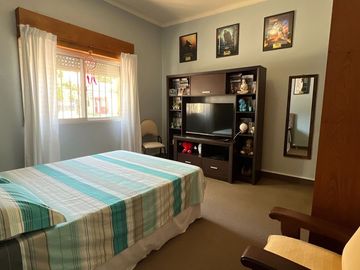 VENTA CASA Y 2 DEPTOS CON PILETA APTO CREDITO