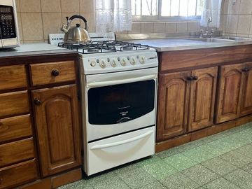 VENTA CASA Y 2 DEPTOS CON PILETA APTO CREDITO