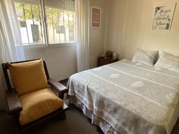 VENTA CASA Y 2 DEPTOS CON PILETA APTO CREDITO