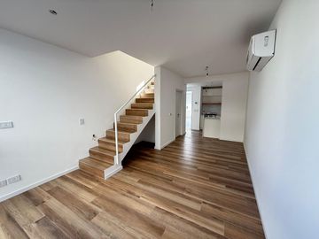 VENTA PH A ESTRENAR CABALLITO C/TERRAZA-A. CREDITO