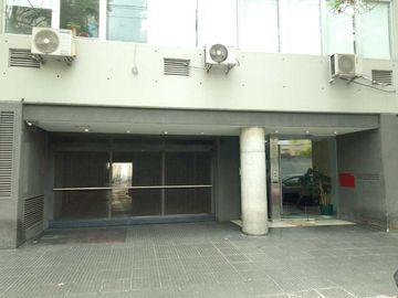 COCHERA N°21 VENTA AV INDEPENDENCIA 1300 MONSERRAT