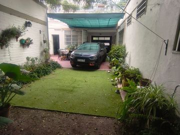 CASA ESQUINA,FRENTE A YPF DE CALLE ALBERDI, GLLÉN
