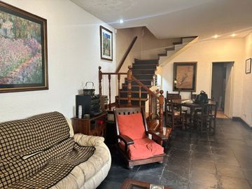 VENTA CASA 6 AMB FLORES C/DEP SERV- PATIO-TERRAZA