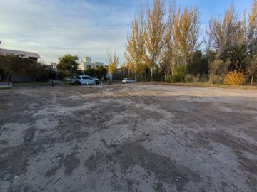 Se vende lote en La Barraca, Guaymallén, Mendoza