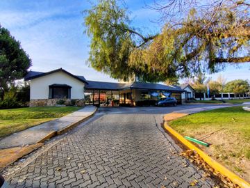 Se vende lote en La Barraca, Guaymallén, Mendoza