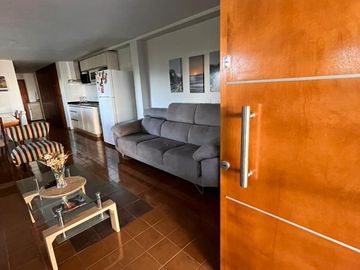 VENTA 3 CASAS +PISCINA+ SALON COMERCIAL+PARQUE