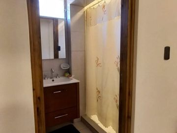 VENTA 3 CASAS +PISCINA+ SALON COMERCIAL+PARQUE