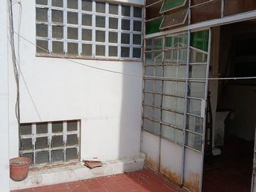 SE VENDE DEPARTAMENTO 2 DORMITORIOS B° CENTRO