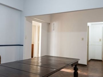 SE VENDE DEPARTAMENTO 2 DORMITORIOS B° CENTRO
