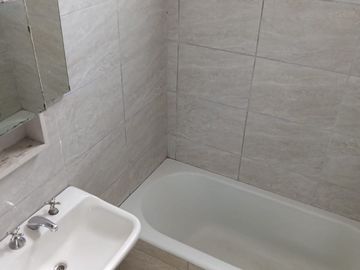 SE VENDE DEPARTAMENTO 2 DORMITORIOS B° CENTRO
