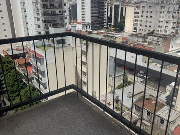 VEMTA DOS AMBIENTES CON BALCON Y LAVADERO .( VENTA CON RENTA)