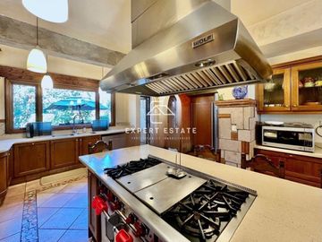 Casa venta o renta OLIVAR DE LOS PADRES - Espectacular con precioso jardín