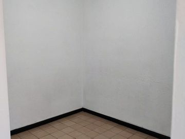 Renta local comerciall, en Cumbres Quinto Sector, Monterrey, Nuevo Leon