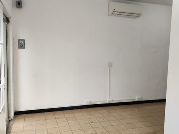 Renta local comerciall, en Cumbres Quinto Sector, Monterrey, Nuevo Leon