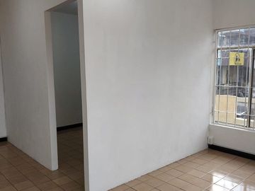 Renta local comerciall, en Cumbres Quinto Sector, Monterrey, Nuevo Leon
