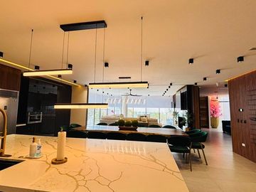 Se vende casa de 5 recámaras en Real del Mar, Tijuana