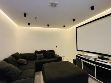 Se vende casa de 5 recámaras en Real del Mar, Tijuana