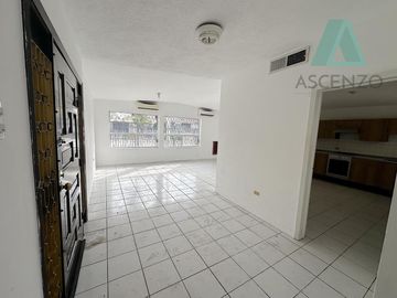 Oportunidad¡¡ Venta en San Felipe | Inversión, Oficinas o Casa Habitación