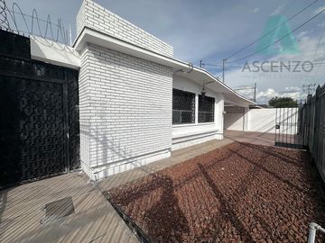 Oportunidad¡¡ Venta en San Felipe | Inversión, Oficinas o Casa Habitación