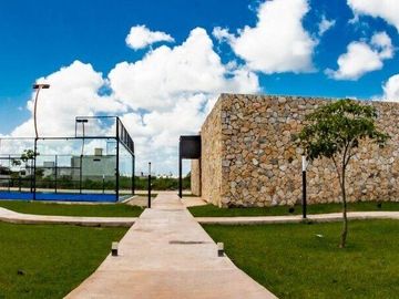 Casa en venta en privada Zentura en Cholul Yucatan
