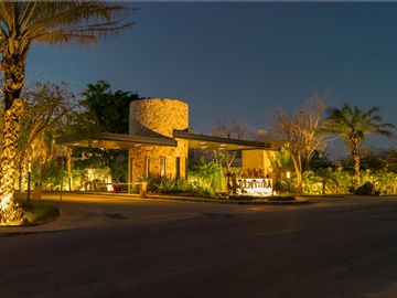 Casa en venta en privada Zentura en Cholul Yucatan
