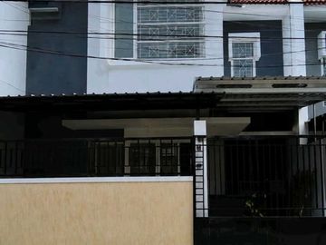 lebak indah townhouse