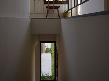 VENTA RICCHIERI 1400, CASA 3 DORMIT + comodin, 3 baños, cochera, patio y piscina.