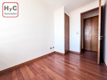 Venta de departamento, sector de libertad.