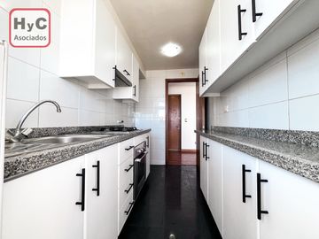 Venta de departamento, sector de libertad.