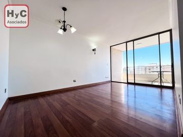 Venta de departamento, sector de libertad.