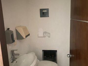 Consultorio en venta en TEC100, Torre 1, Centro, Querétaro