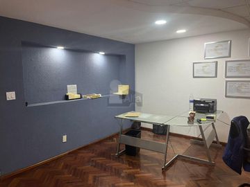 Oficina con Inqulino incluido en Venta, Edificio Tec100, Centro, Querétaro