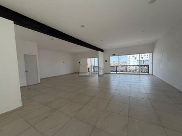 Local comercial en renta en Milenio 3a. Sección, Querétaro, Querétaro