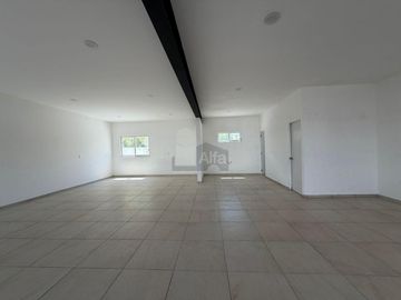 Local comercial en renta en Milenio 3a. Sección, Querétaro, Querétaro