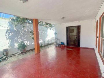 Casa sola en venta en Chapultepec, San Nicolás de los Garza, Nuevo León