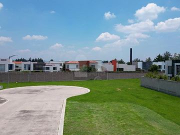 Terreno en Venta en Hacienda San Antonio Metepec | 609 m² en Privada Residencial
