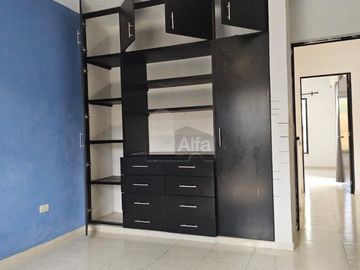 Casa en venta en cerrada Santa Fe, Mérida, Yucatán.