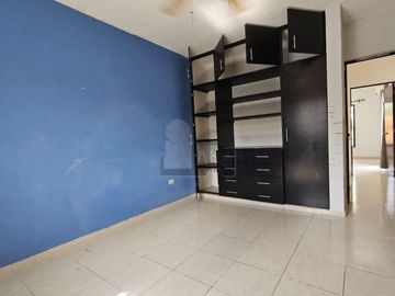Casa en venta en cerrada Santa Fe, Mérida, Yucatán.