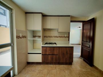 Departamento en Venta | 2 Dormitorios con Patio Privado - Sector San Carlos - Quito