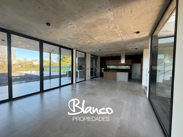 Casa en Venta en Los Cardos, Manuel Alberti, Pilar, G.B.A. Zona Norte, Argentina
