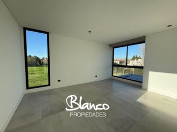 Casa en Venta en Los Cardos, Manuel Alberti, Pilar, G.B.A. Zona Norte, Argentina