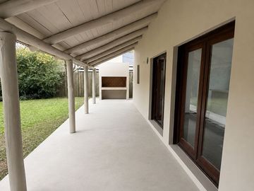ALQUILER CASA - BARRIO PRIVADO EL PORTILLO - A ESTRENAR